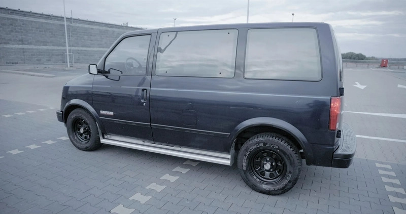 GMC Safari cena 37700 przebieg: 140000, rok produkcji 1987 z Frampol małe 781